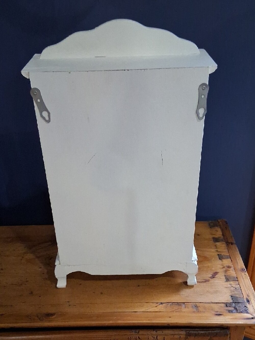 Distressed White Shabby Chic Cabinet 8 1/2"wide,14"tall,3 1/2" d - Picture 4 of 4